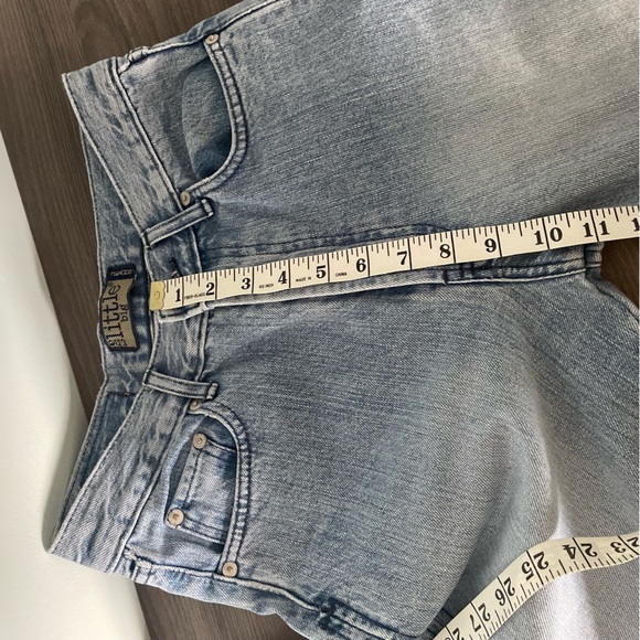 Vintage High-waisted Light Blue Wash Straight Leg Jeans - Picture 10 of 11